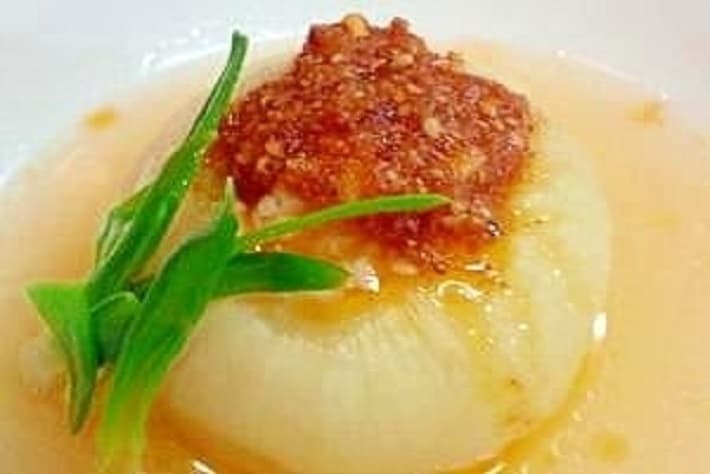 新玉ねぎのふわとろファルシ