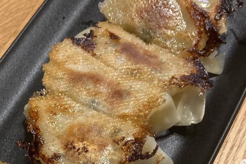 五感を刺激するコリコリジューシー餃子