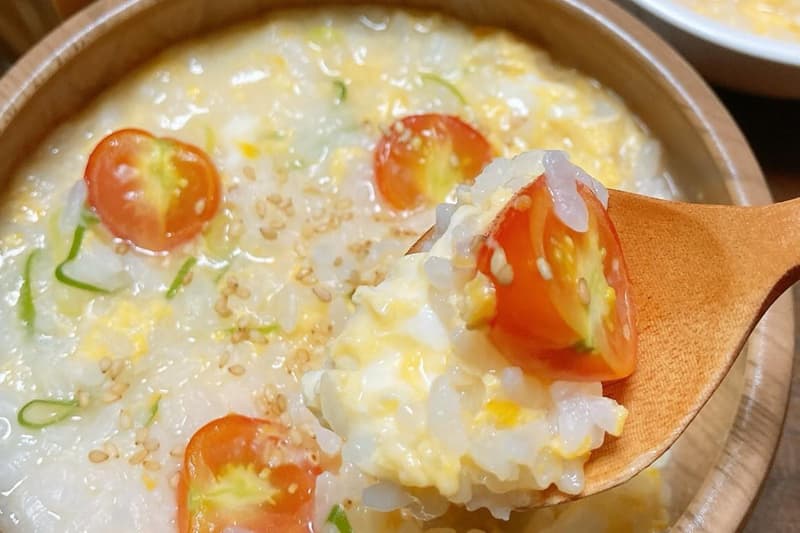 トマトとネギの卵雑炊